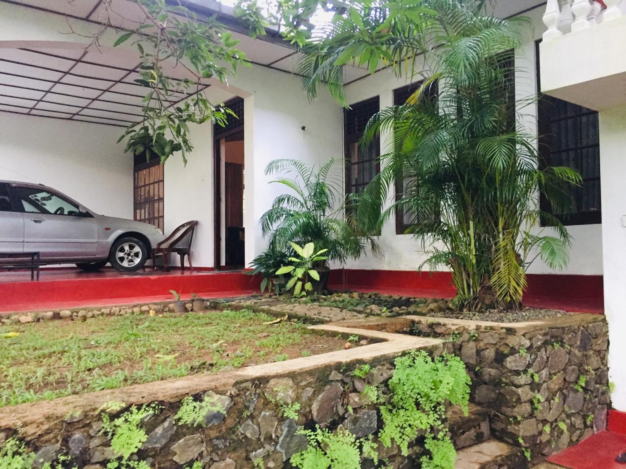 Galle Rest Home Екстер'єр фото