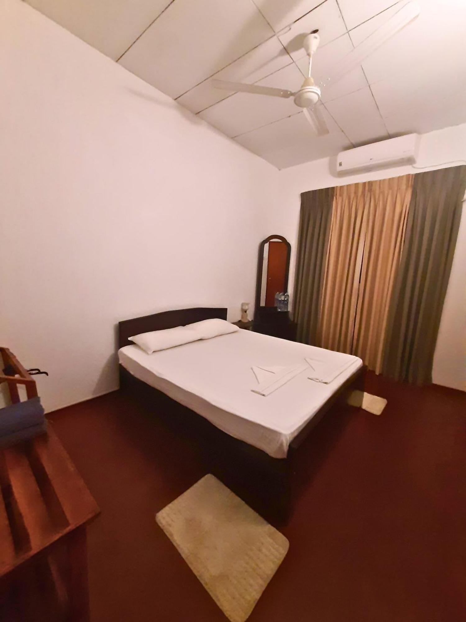 Galle Rest Home Екстер'єр фото