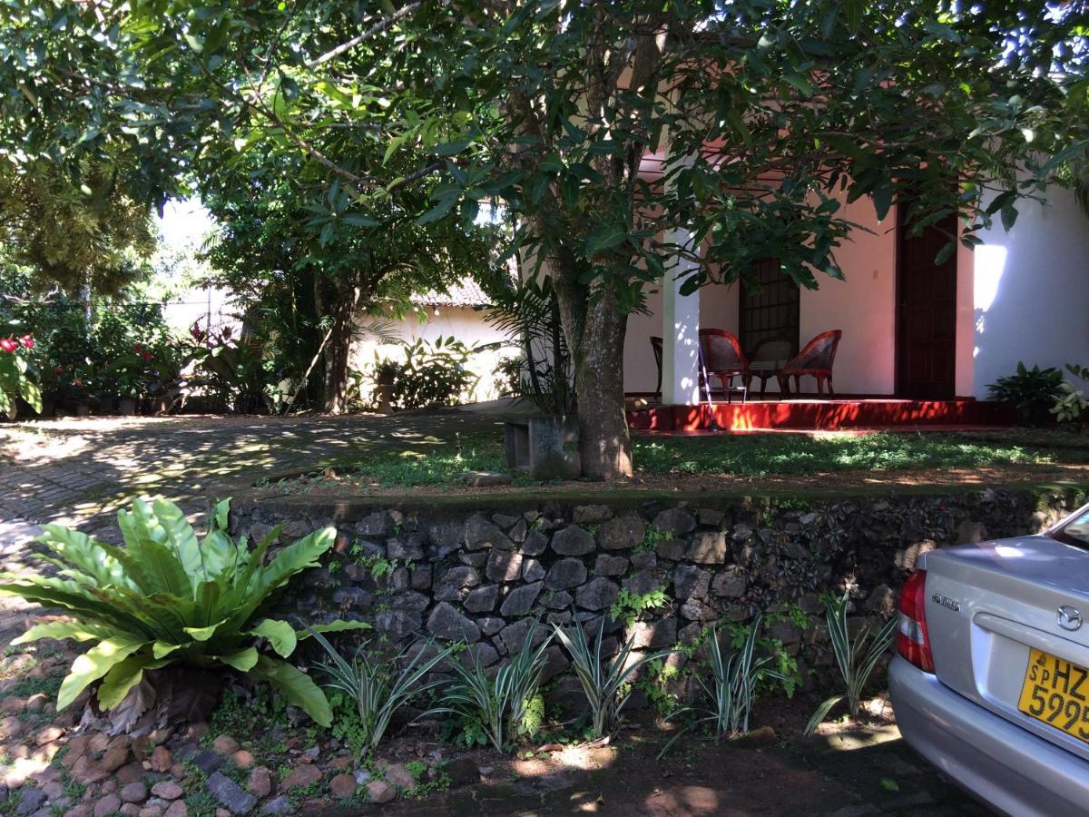 Galle Rest Home Екстер'єр фото