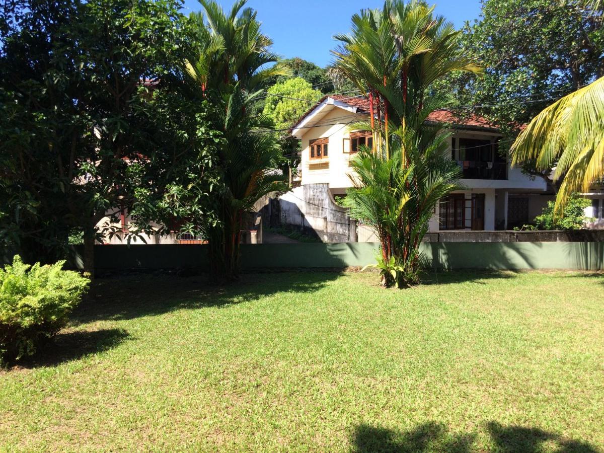 Galle Rest Home Екстер'єр фото